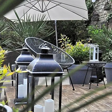 La Source Bed and Breakfast 4*
