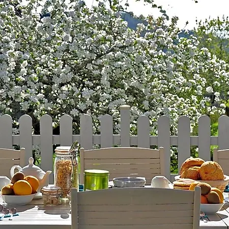 La Source Bed and Breakfast Saint-Cybranet
