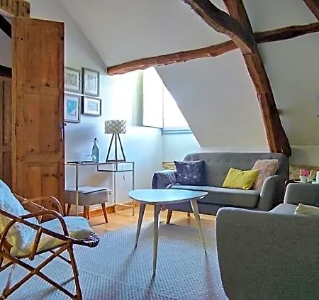 Bed and Breakfast La Source 4*