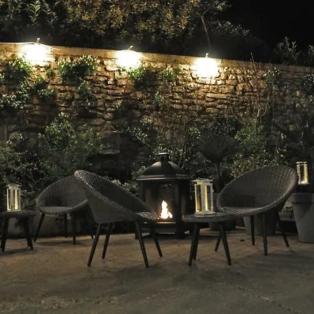 Couette-café La Source *