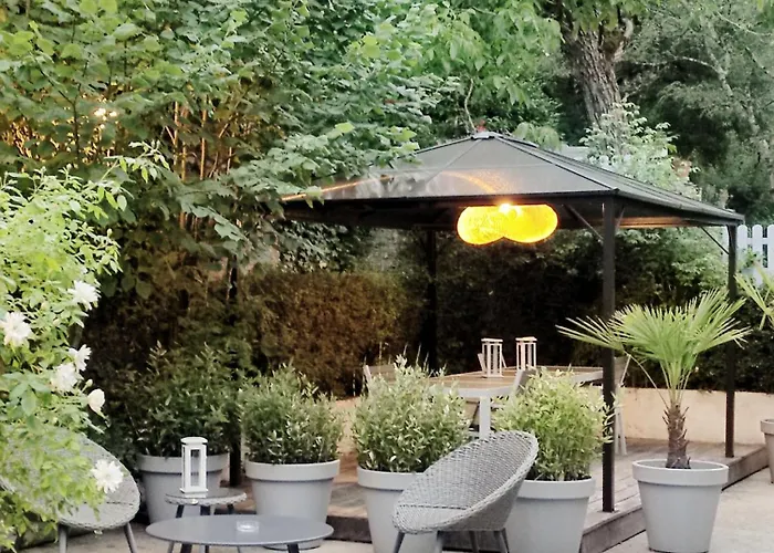 Couette-café La Source