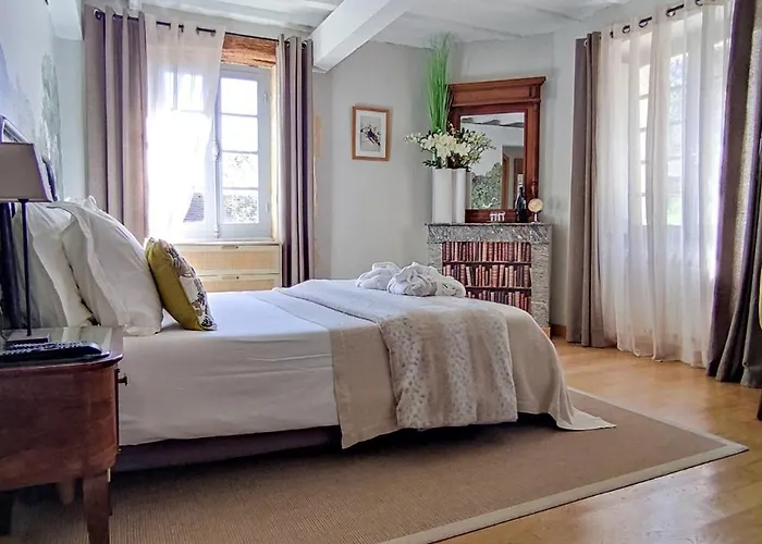 La Source 4* Saint-Cybranet