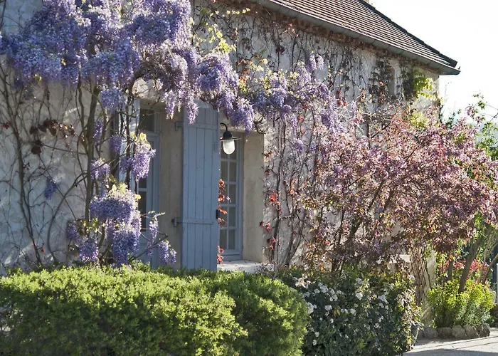 Couette-café La Source Saint-Cybranet